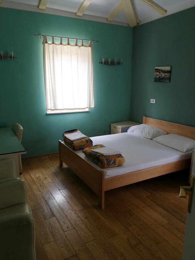 Apartments Zlatko Delic إيكا المظهر الخارجي الصورة